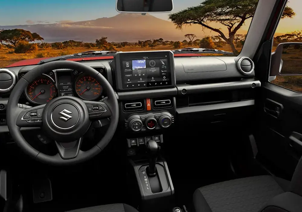 Interior de un Suzuki Jimny 5 Puertas
